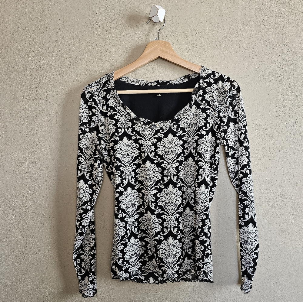 ☆ GNW LS Black & White Damask Top, S ☆